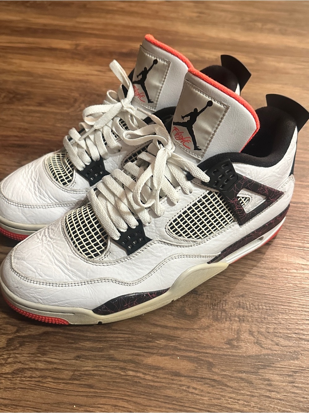 Air Jordan 4 Retro ‘Hot Lava’ Men’s Size 11